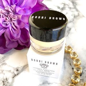 🆕 NEW▪️Bobbi Brown Vitamin Enriched Face Base